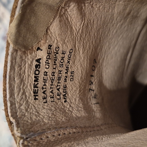 Freebird Hermosa Leather Buckle Detail Booties, Size 7 - Picture 9 of 13